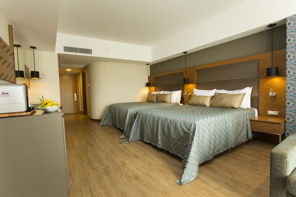 Amara Sealight Elite Hotel Kusadasi Room photo